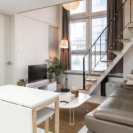 Deluxe Gangnam Modern High-Rise Coex Seoul Apartment
